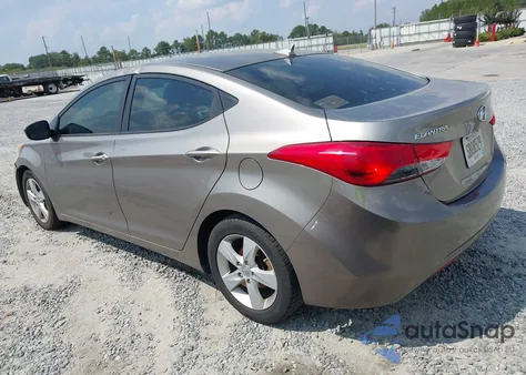 2013 Hyundai Elantra Gls z USA, uszkodzony, nr VIN 5NPDH4AE3DH265855